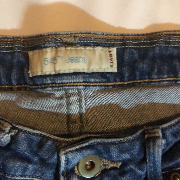 Levi vintage high rise blue Jean shorts 8 - Picture 3 of 10